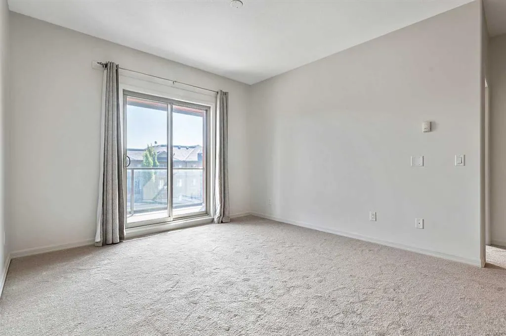 92 Crystal Shores Road, #3415