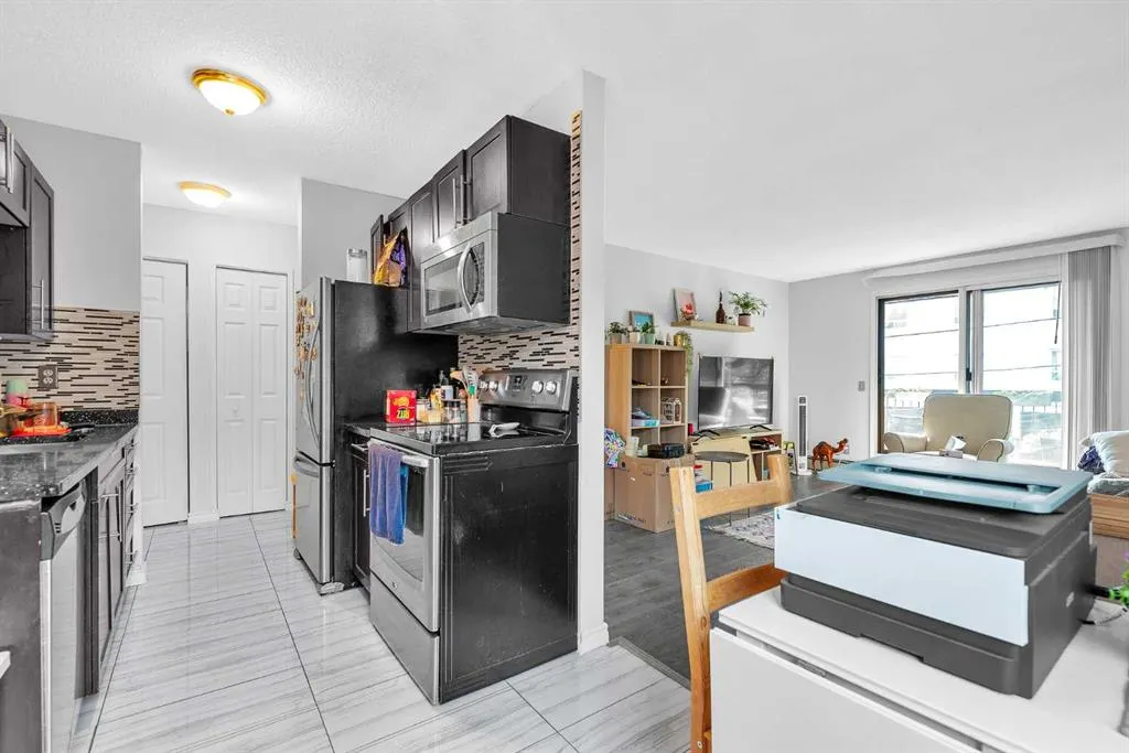 2611 15A Street SW, #204