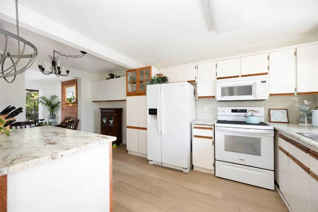 103 Garson