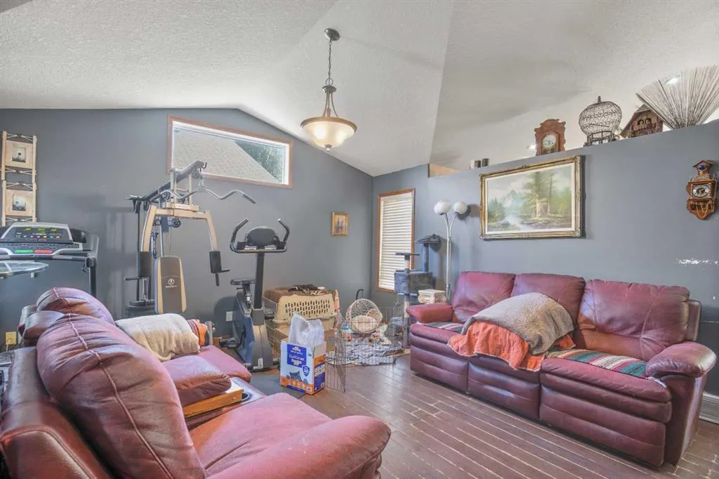 14 Jaspar Crescent