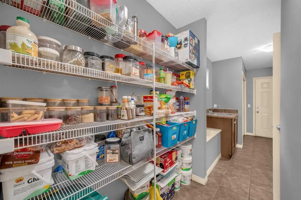 126 Kincora Glen Mews NW