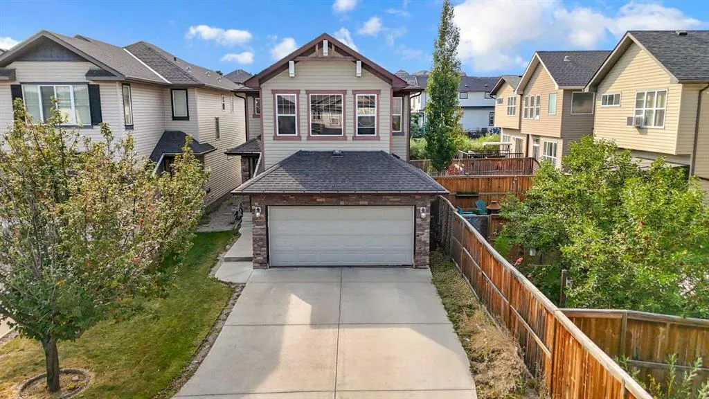 126 Kincora Glen Mews NW