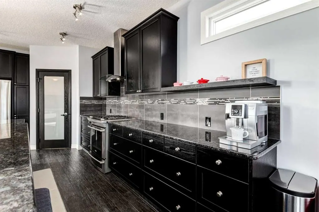 14 Marquis Heights SE
