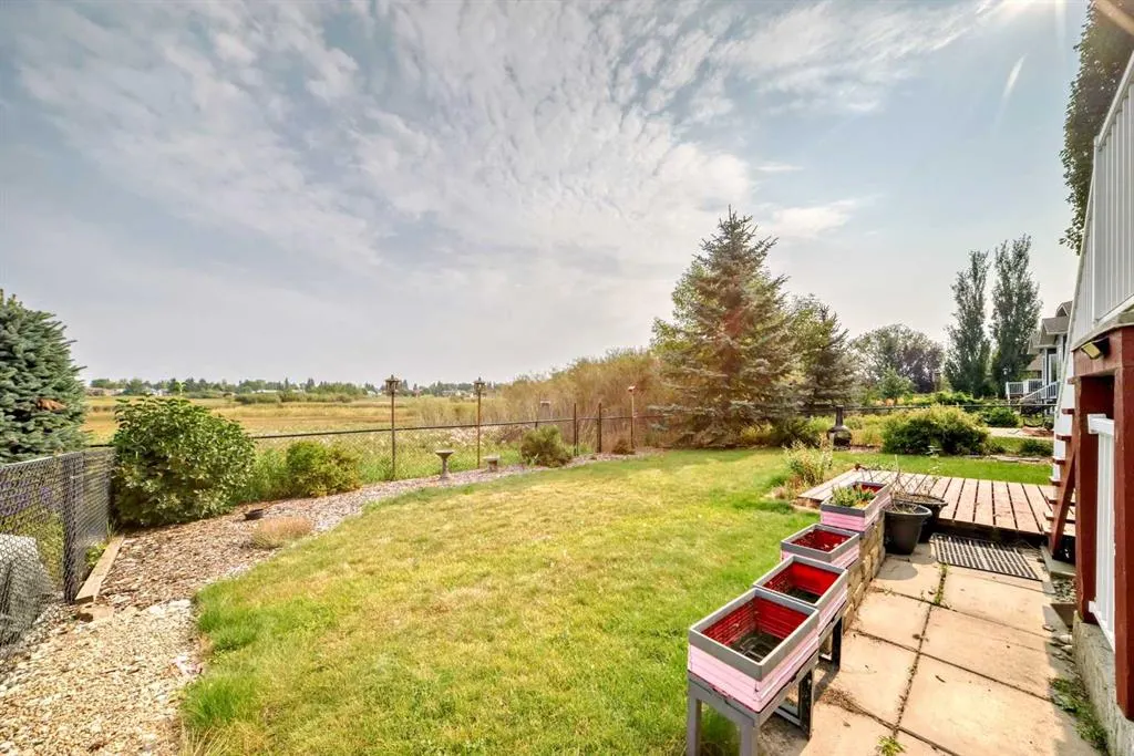 112 Lakeside Views