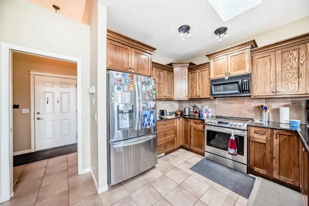 112 Lakeside Views