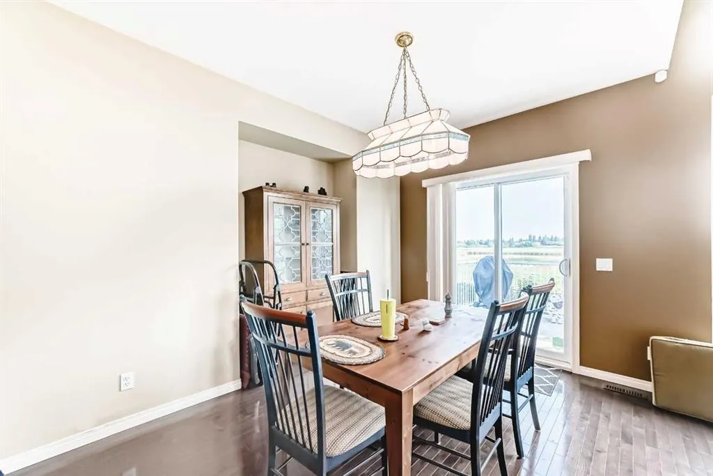 112 Lakeside Views