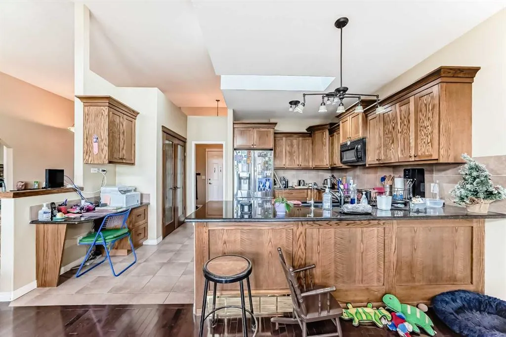 112 Lakeside Views