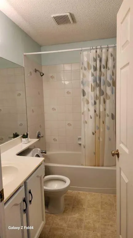 39 Hidden Creek Place, #304