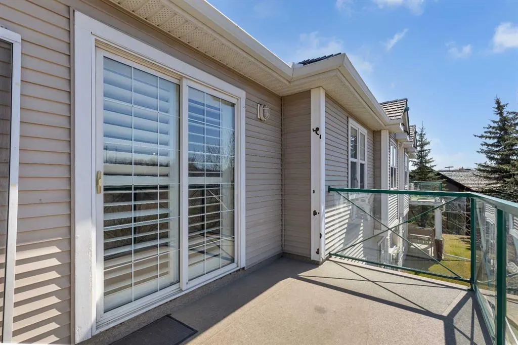 39 Hidden Creek Place, #304