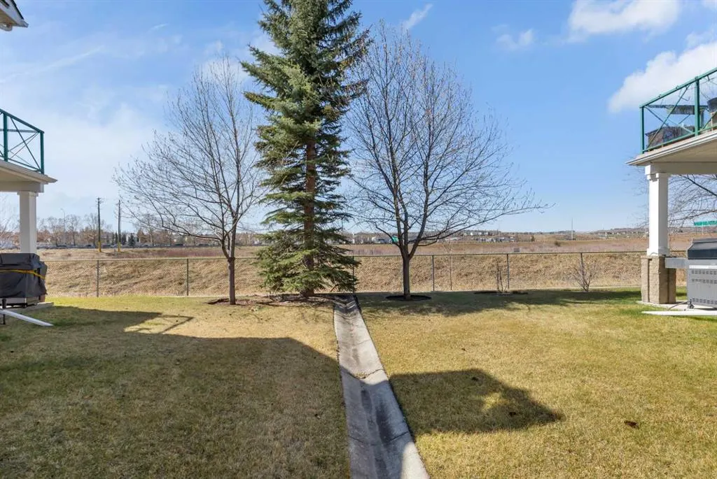 39 Hidden Creek Place, #304