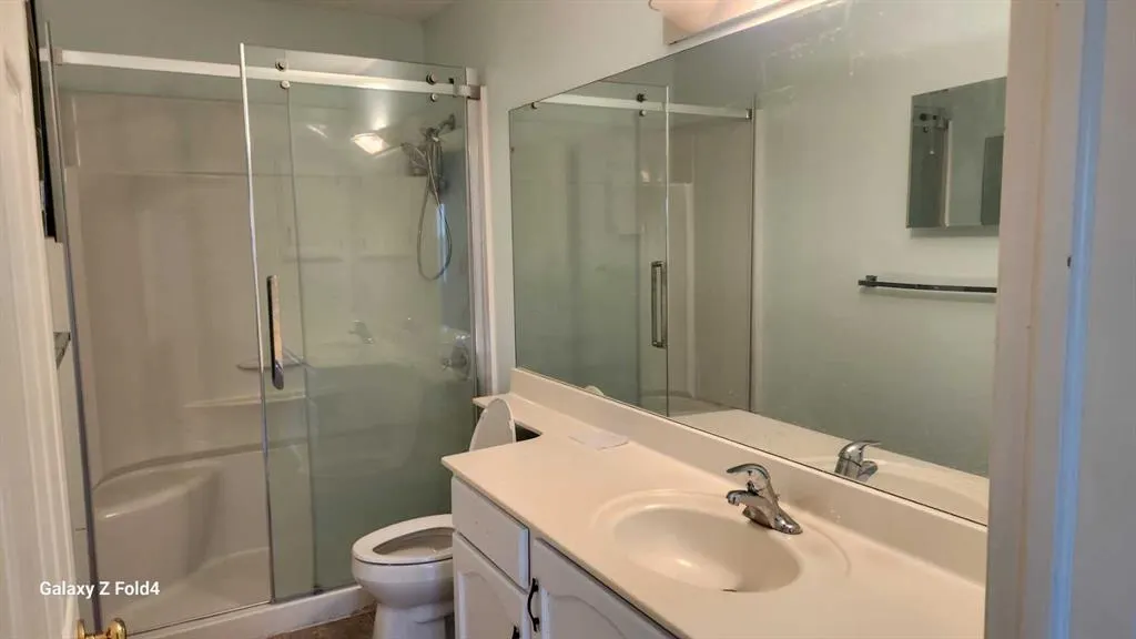 39 Hidden Creek Place, #304