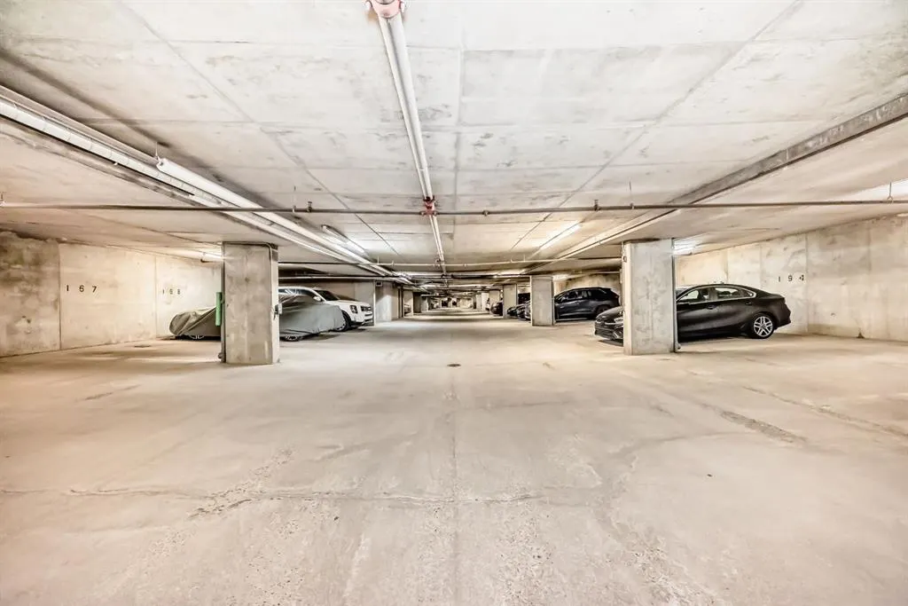 20 Kincora Glen Park NW, #606