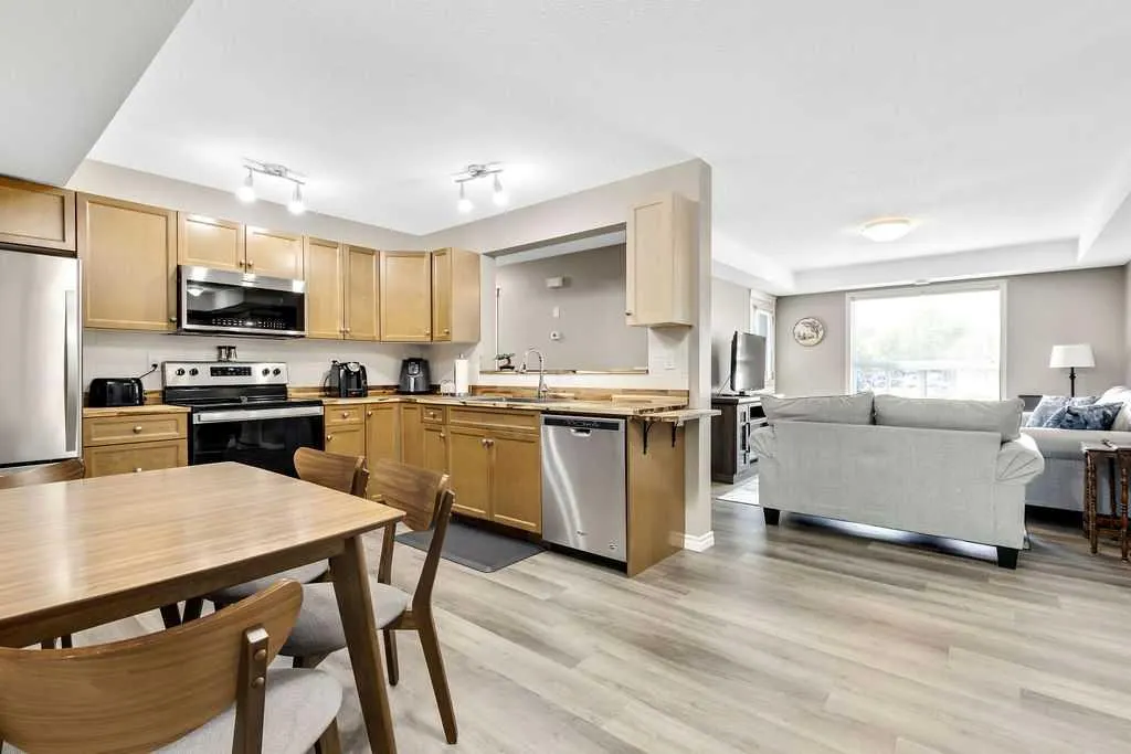 8 Bayside Place, #606