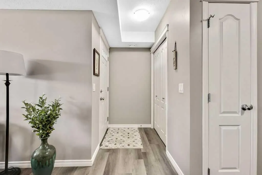 8 Bayside Place, #606