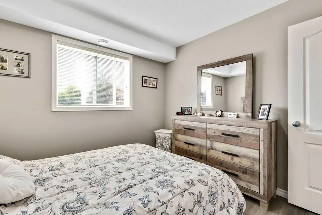8 Bayside Place, #606