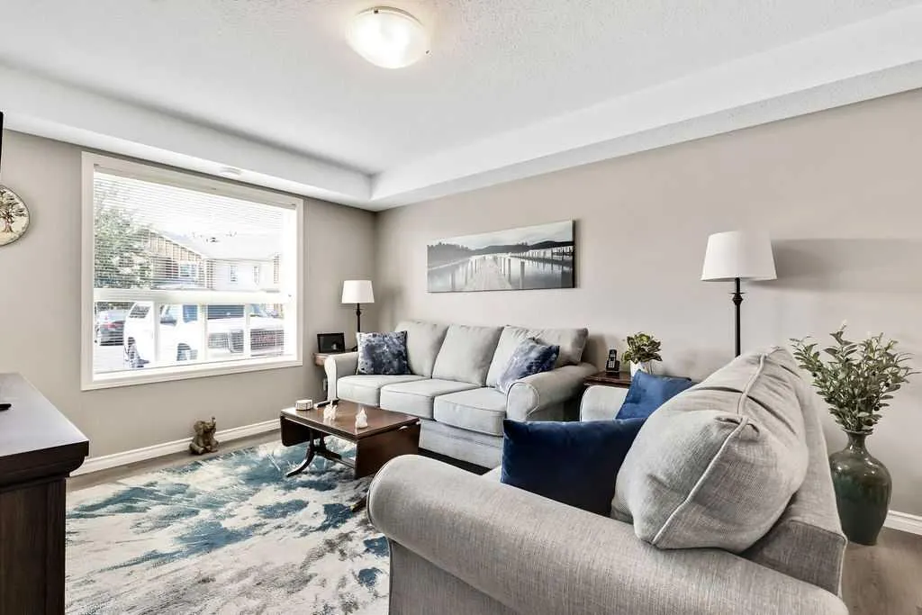 8 Bayside Place, #606