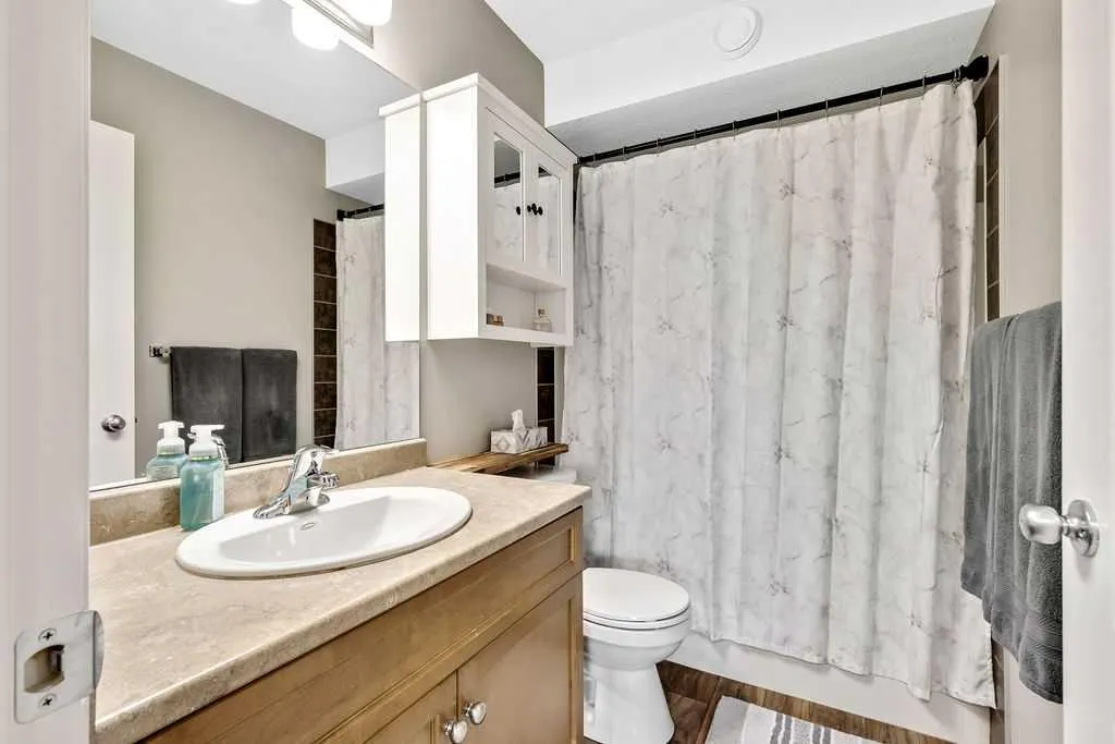 8 Bayside Place, #606