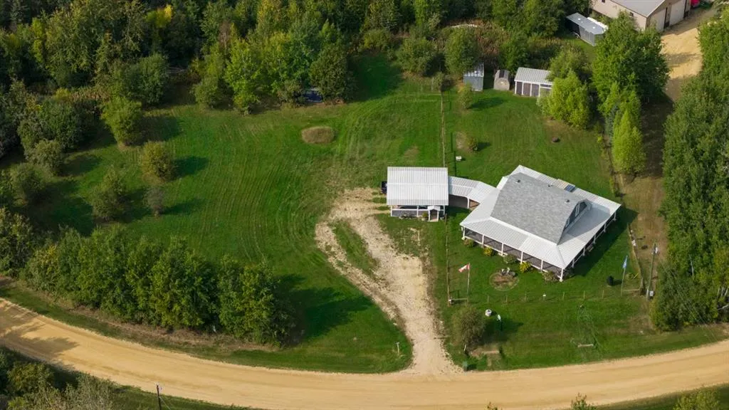 1301 Wolf Trail