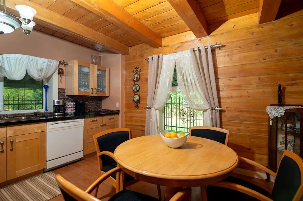 1301 Wolf Trail