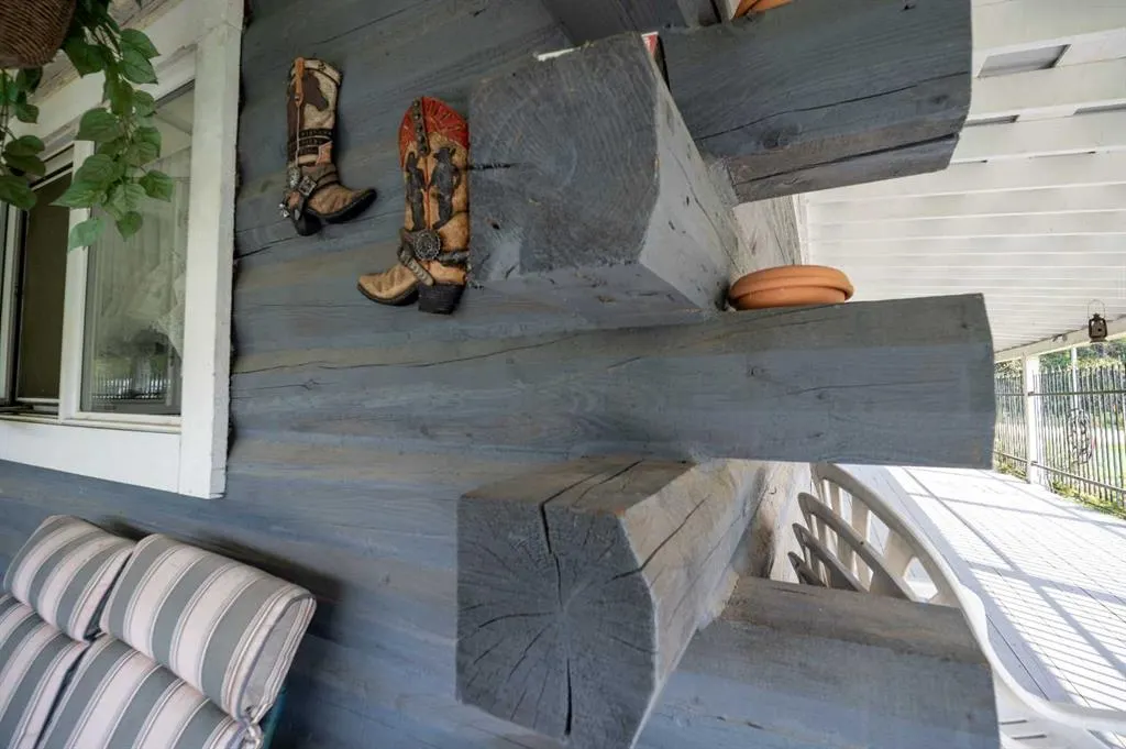 1301 Wolf Trail