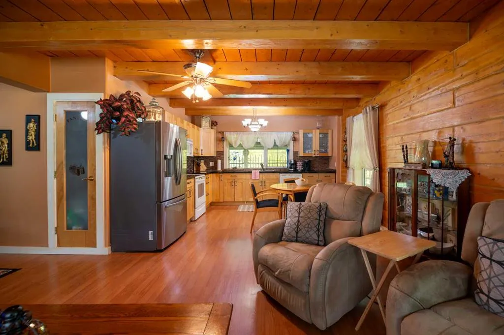 1301 Wolf Trail