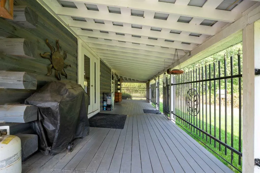 1301 Wolf Trail