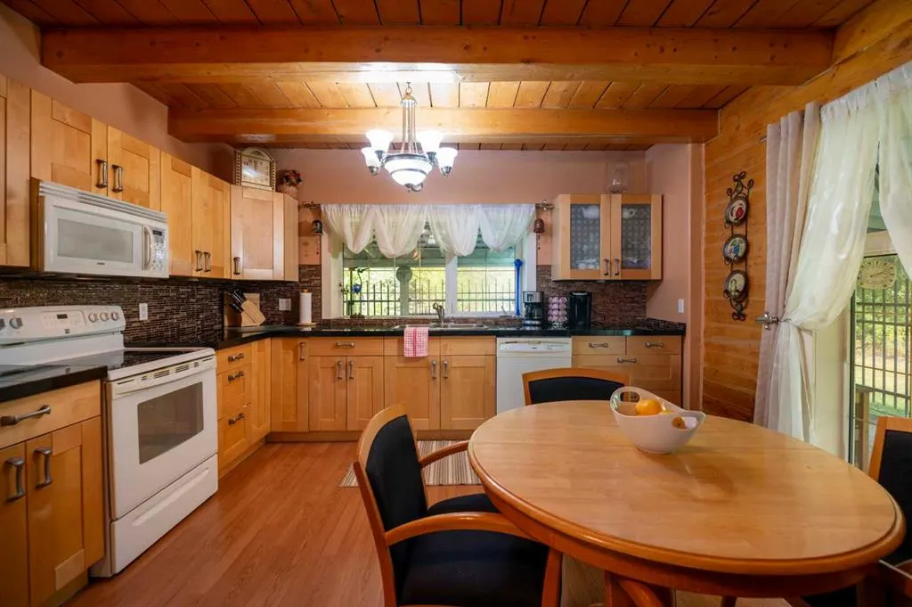 1301 Wolf Trail