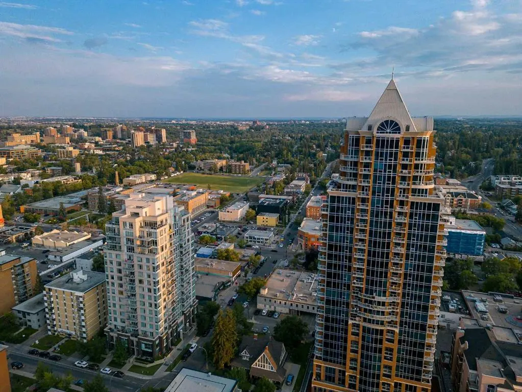 817 15 Avenue SW, #500