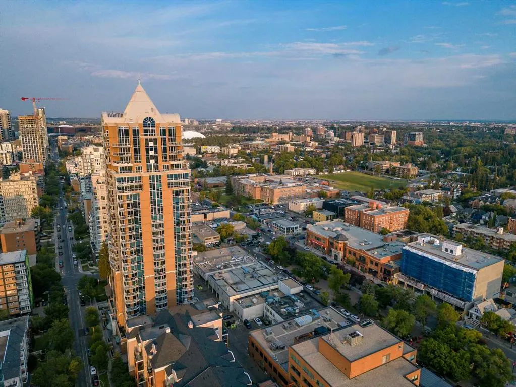 817 15 Avenue SW, #500