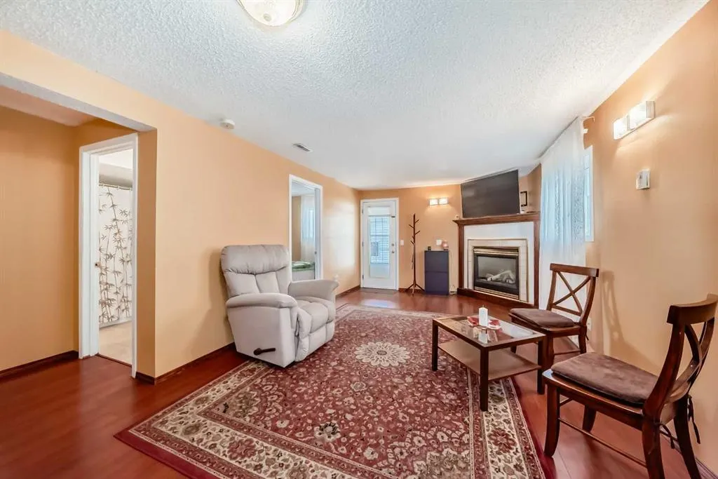 173 Arbour Grove Close NW