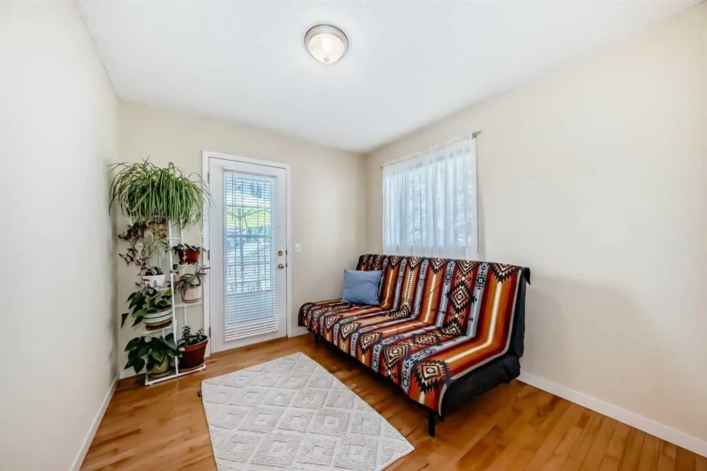 173 Arbour Grove Close NW