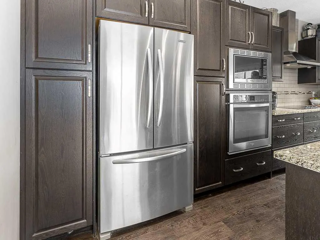 123 Mahogany Grove SE