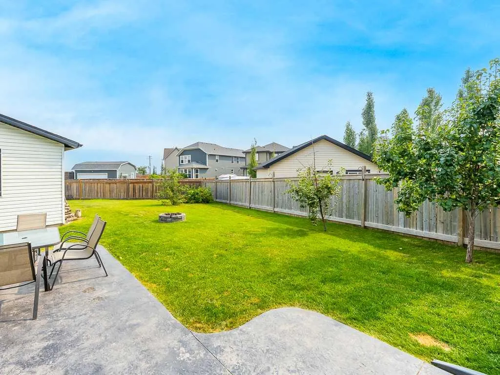 123 Mahogany Grove SE