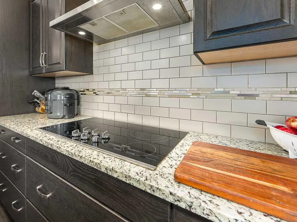 123 Mahogany Grove SE