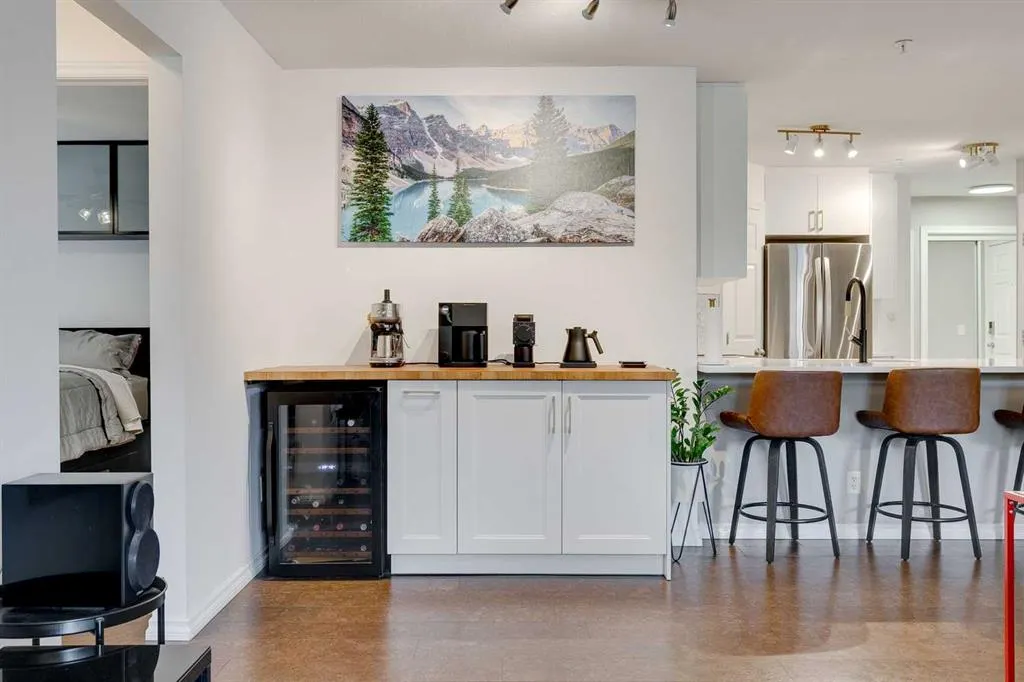1110 17 Street SW, #101
