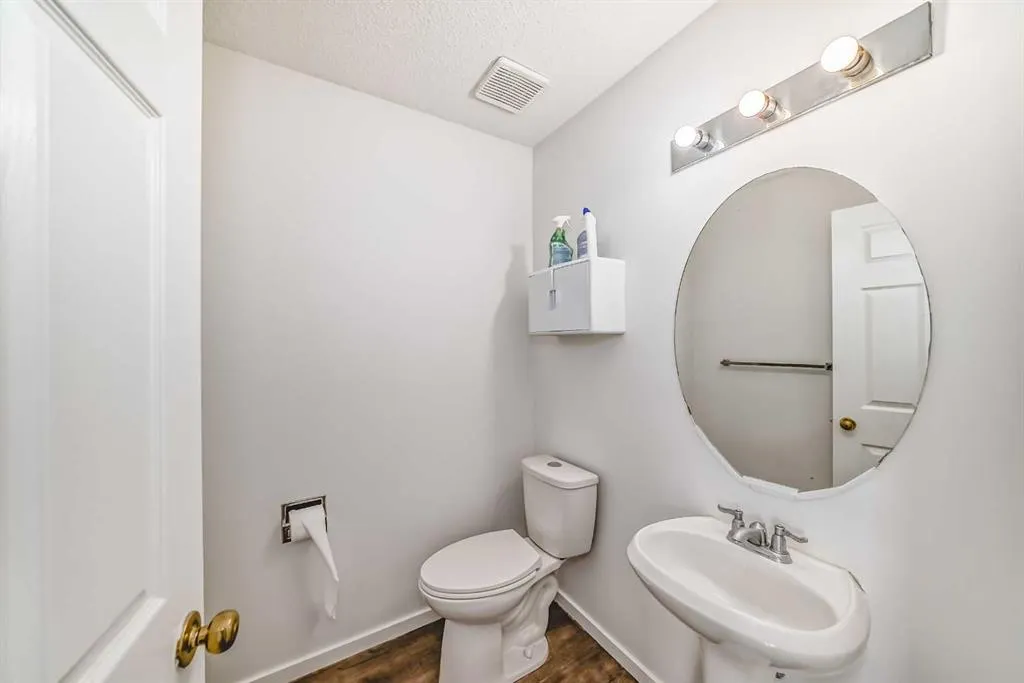 5215 Martin Crossing Drive NE