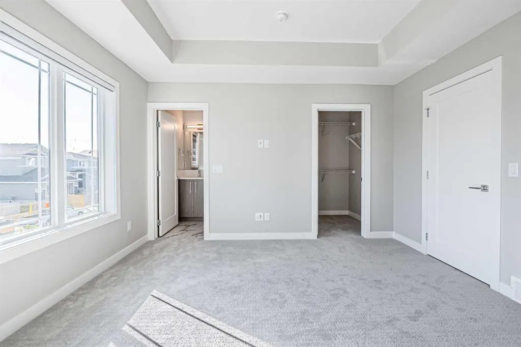 153 Dawson Wharf View SE
