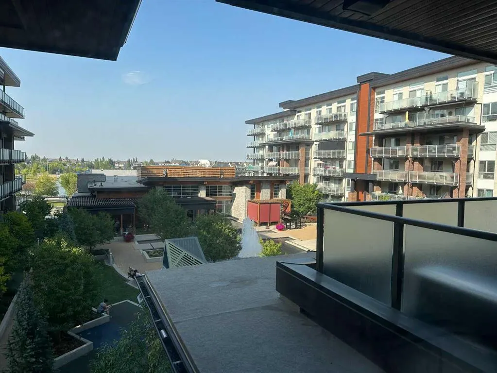 122 Mahogany Centre SE, #308