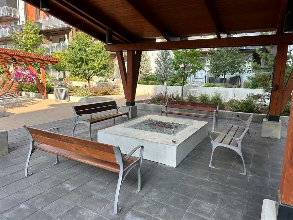 122 Mahogany Centre SE, #308
