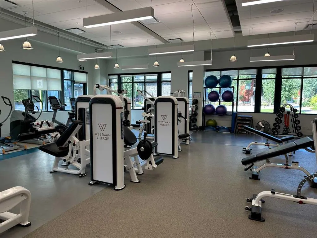 122 Mahogany Centre SE, #308