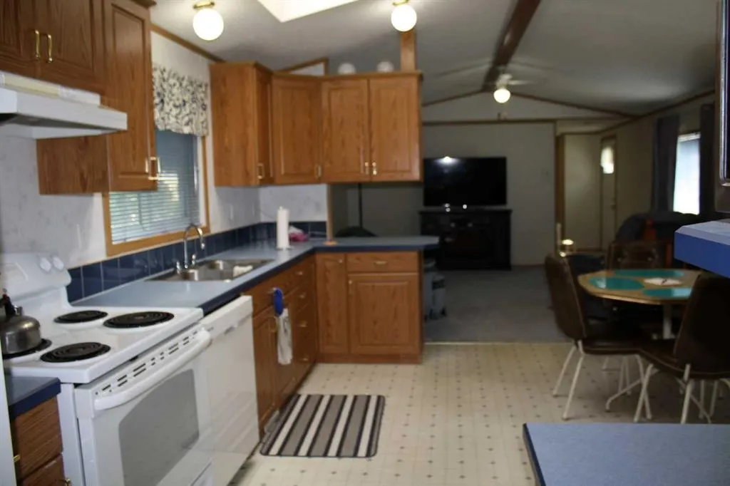 6724 17 Avenue SE, #56