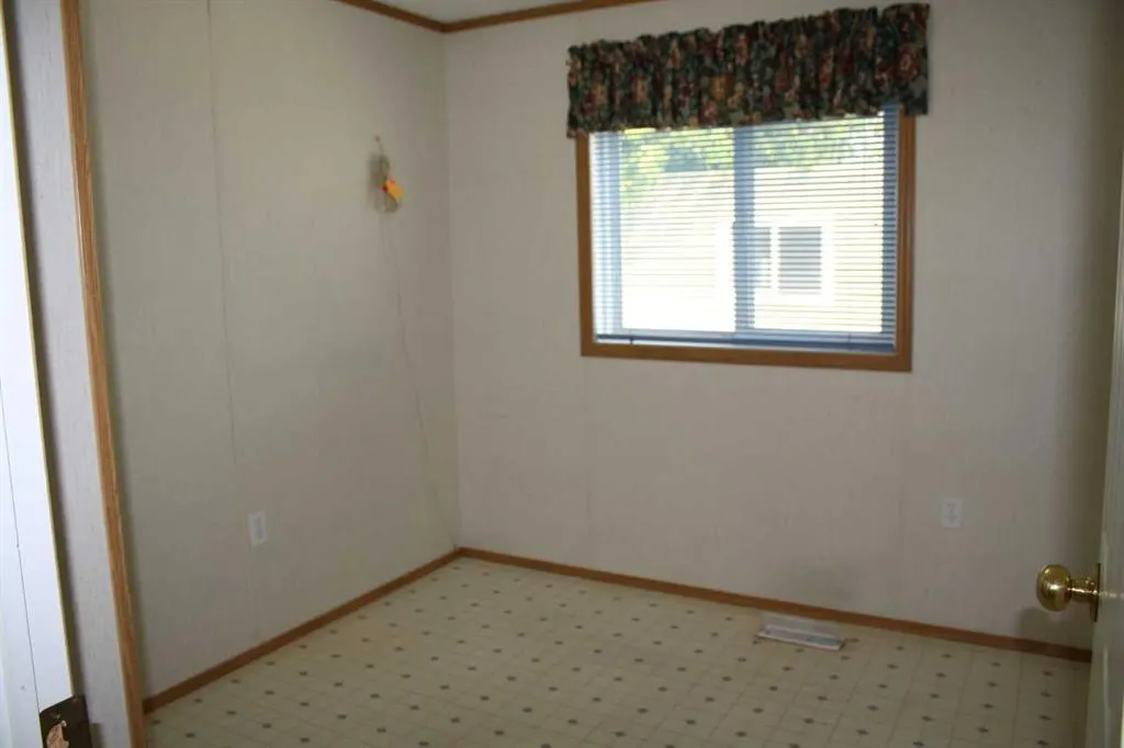 6724 17 Avenue SE, #56