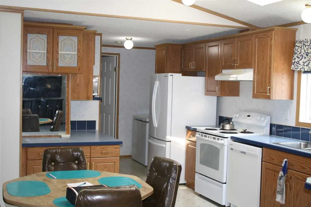 6724 17 Avenue SE, #56