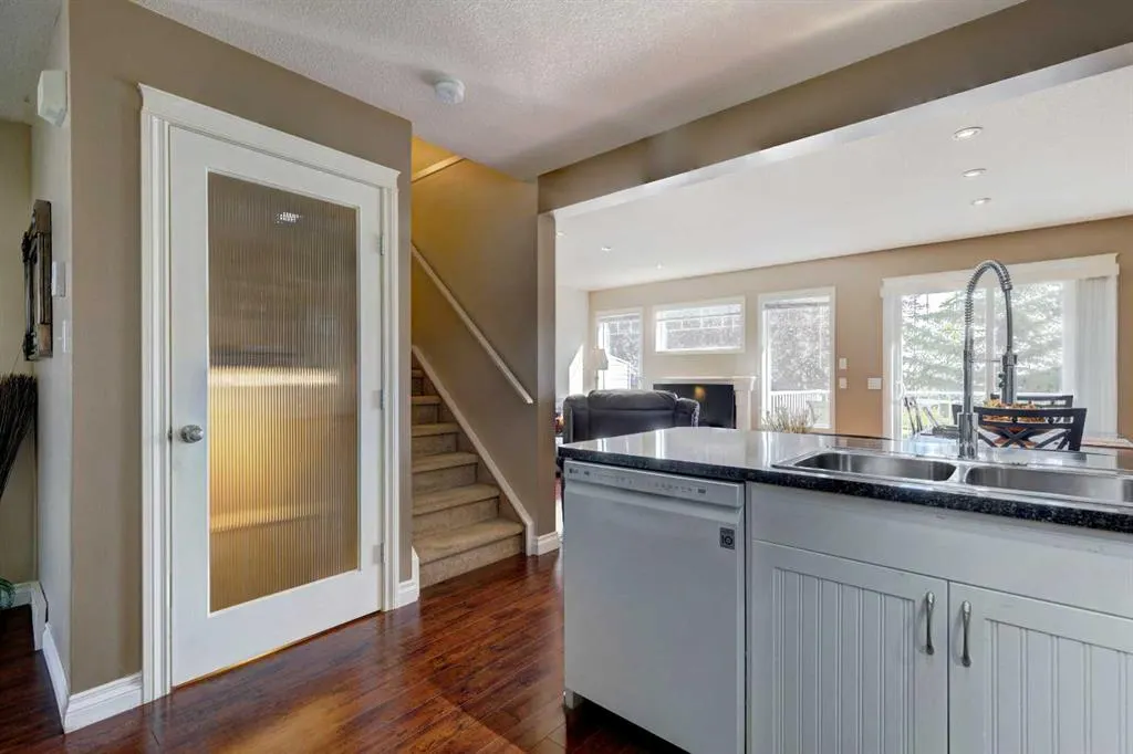 105 Hillview Terrace