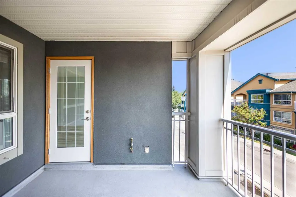 35 Richard Court SW, #356
