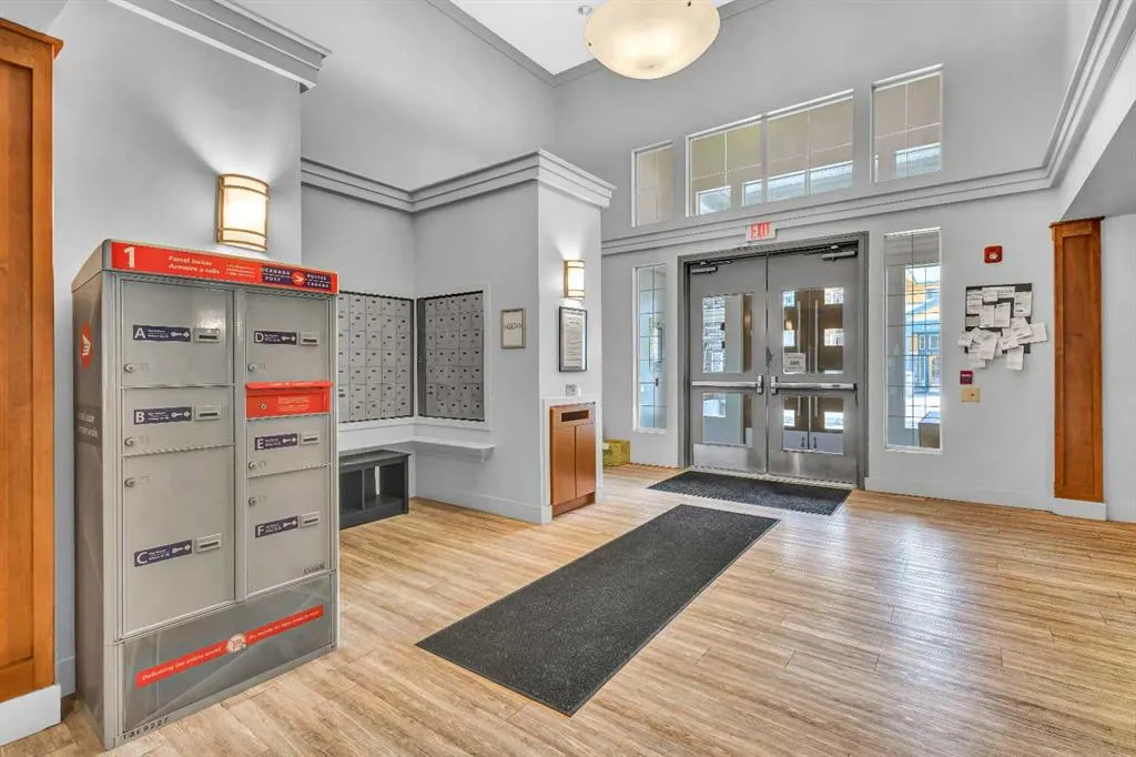 35 Richard Court SW, #356