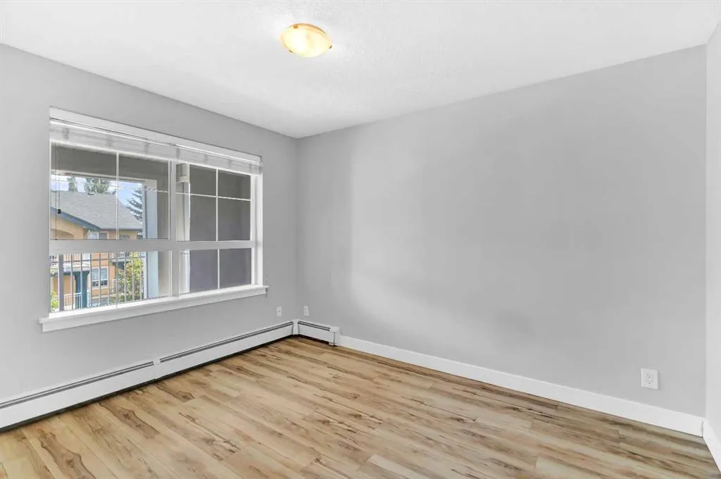 35 Richard Court SW, #356