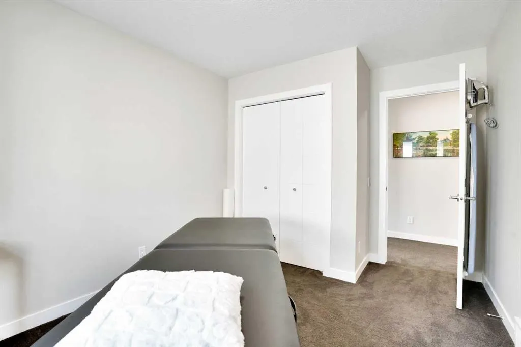 139 Legacy Circle SE