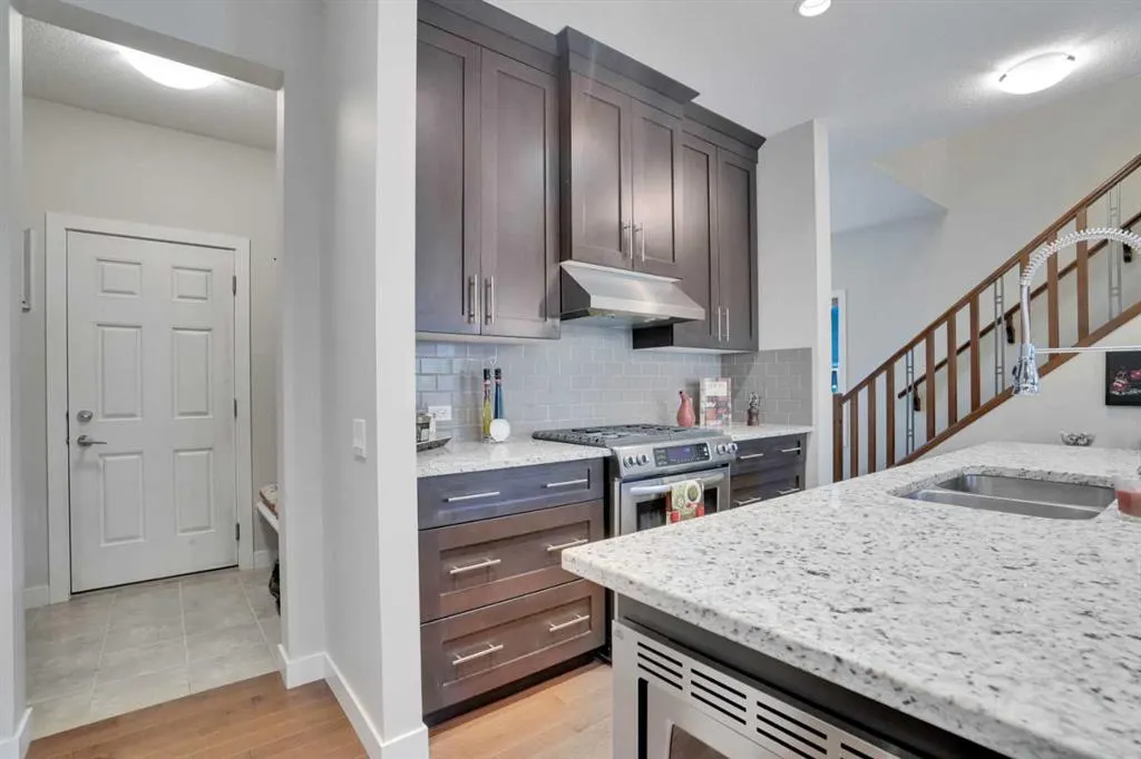 139 Legacy Circle SE