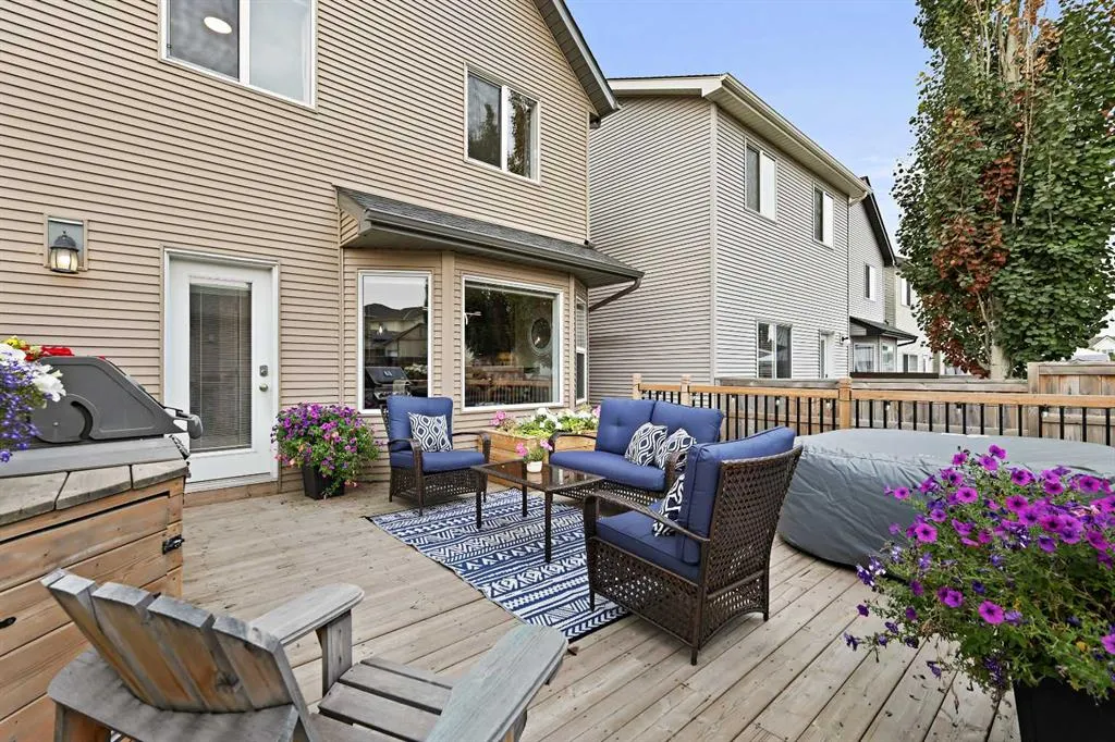 183 Cranford Crescent SE